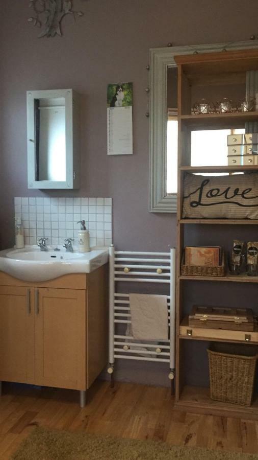 Homestay King Temper-luxury , Tv, Fridge, Microwave Upton (Merseyside)